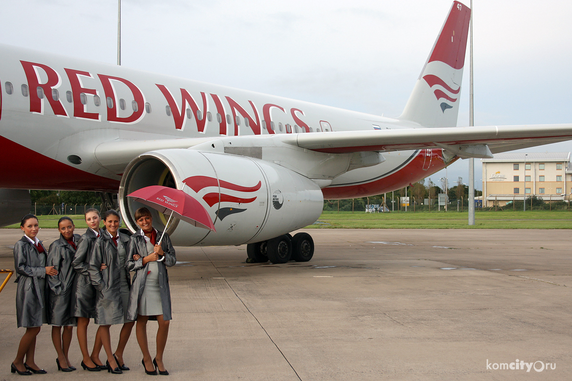 Компания «Red Wings» пополнила свой авиапарк четвёртым Суперджетом