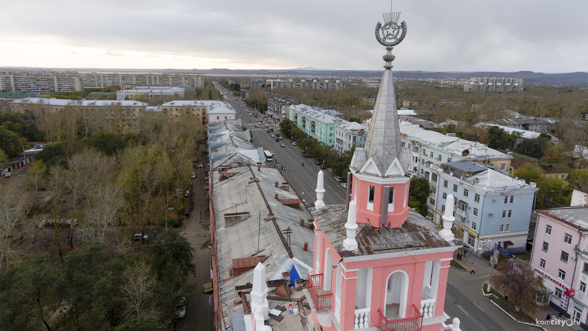 Шпиль Комсомольск на Амуре с крыши
