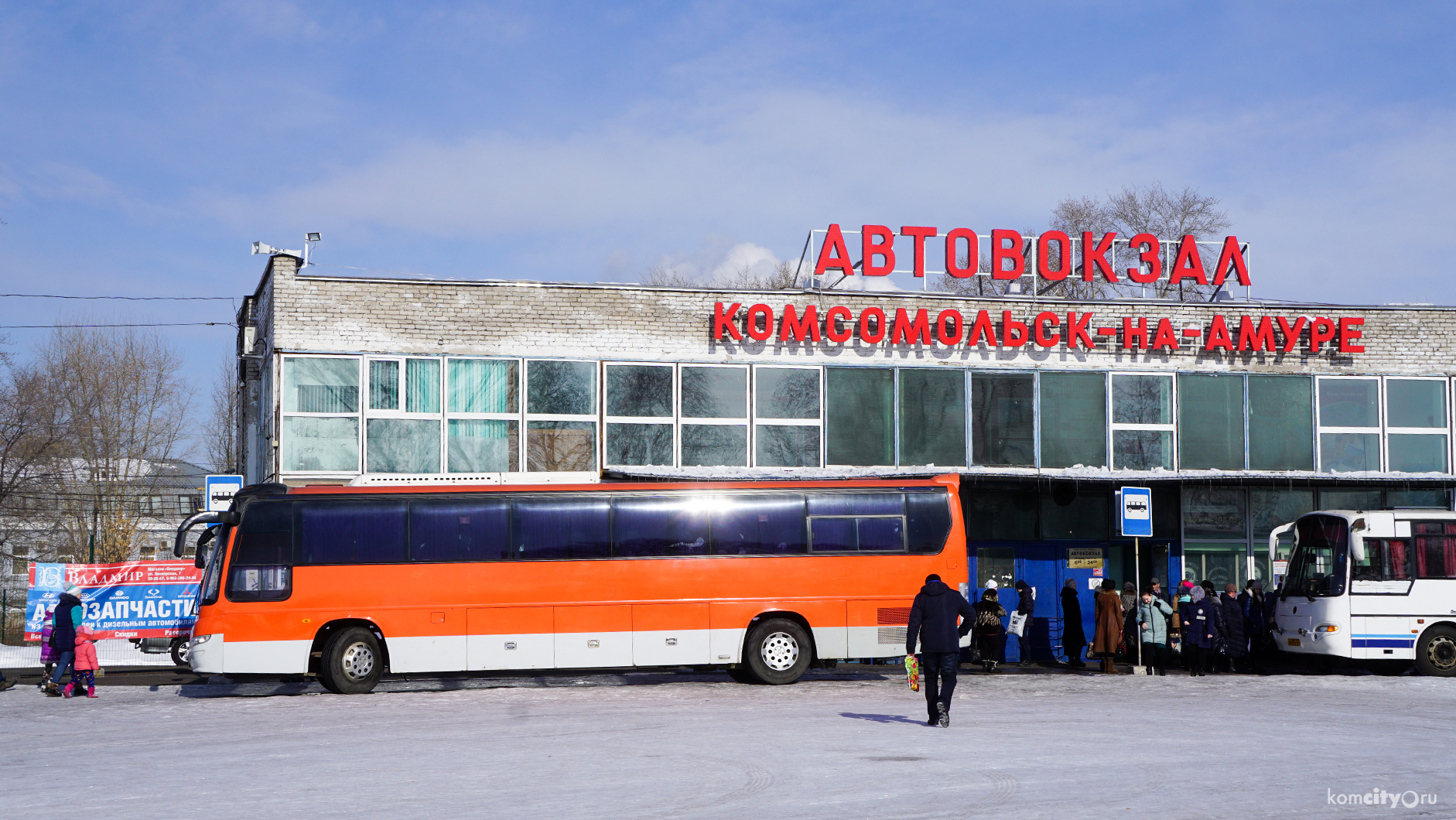1 января трамваи выйдут на линию с 10:00, автобусы — с 12:00