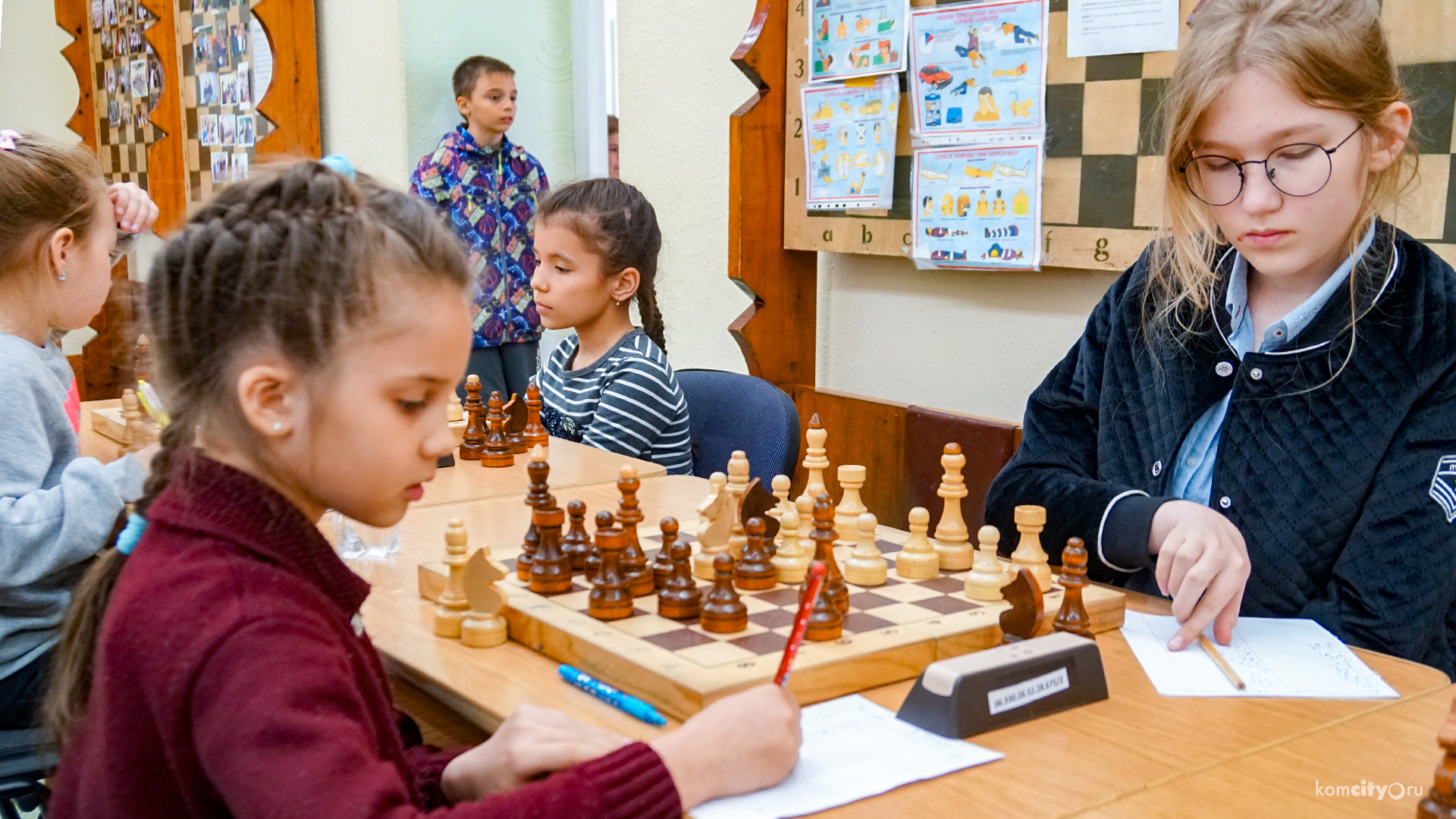 Девочка обыграла всех юношей на первенстве Комсомольска-на-Амуре по шахматам