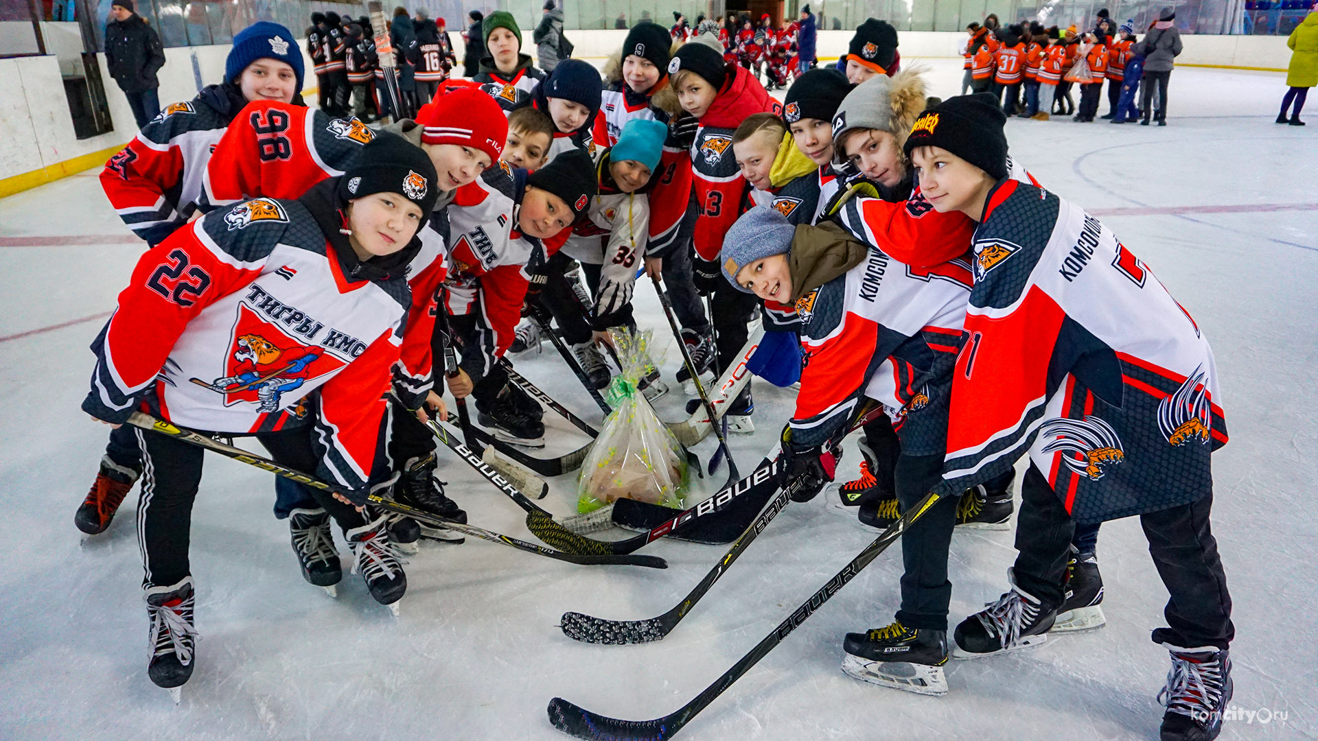 В Комсомольске-на-Амуре завершился хоккейный фестиваль среди детских команд