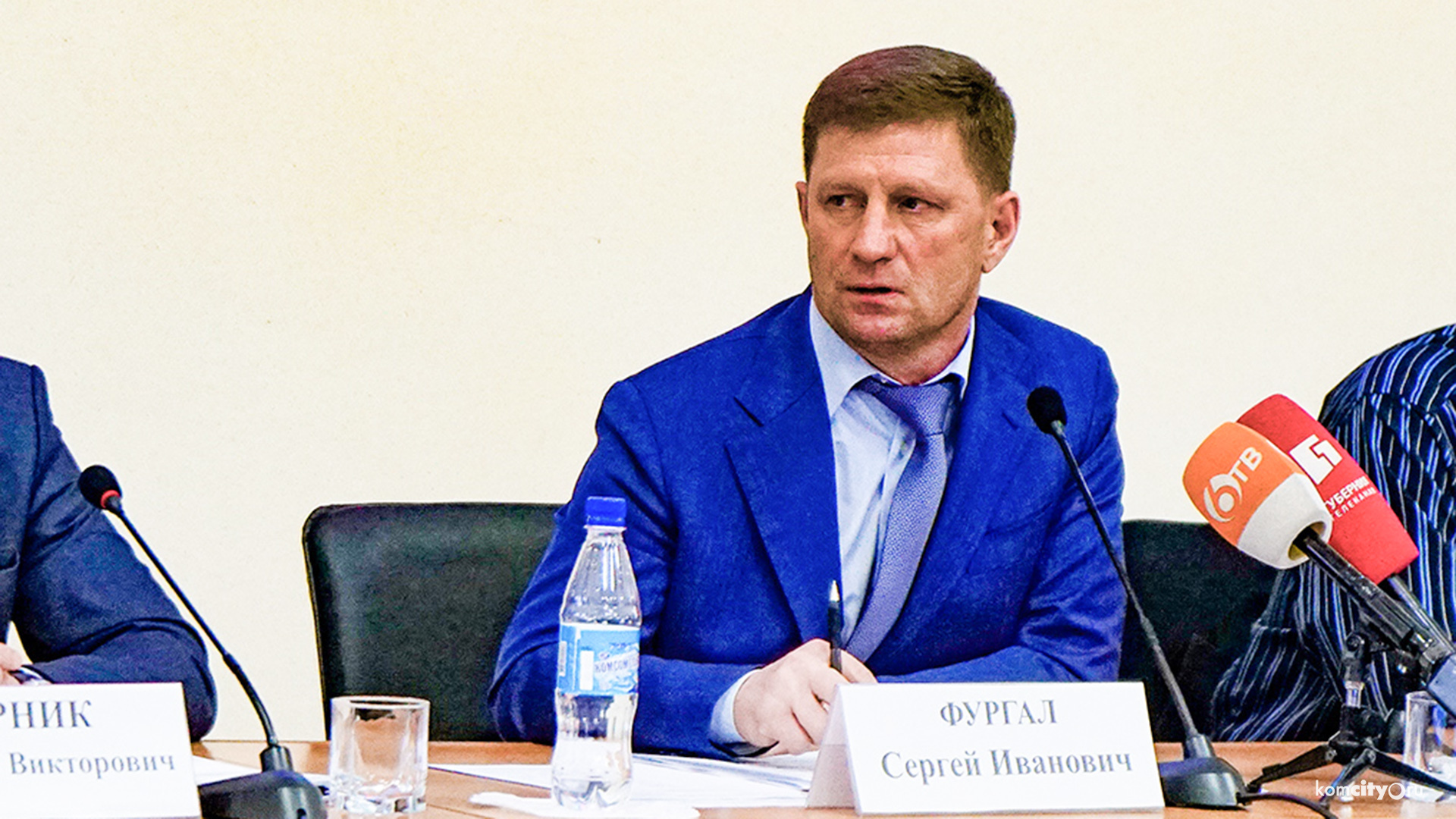 Губернатор Хабаровского края задержан, против него возбуждего уголовное дело