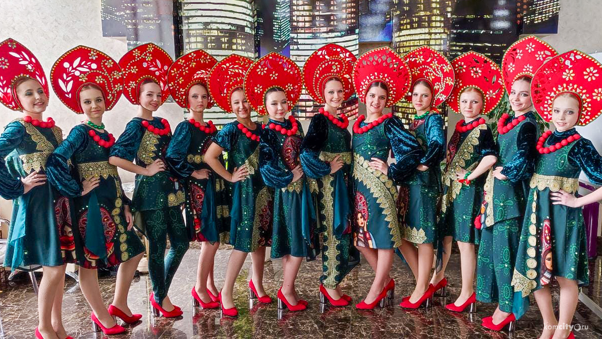 «Девичьи гуляния» принесли театру мод из Комсомольска-на-Амуре гран-при дальневосточного конкурса 